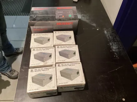 6 Stück Netzgerät und Spannungswandler Spannungswandler (Converter) von 24V auf 5V (DC/DC) – RESALE