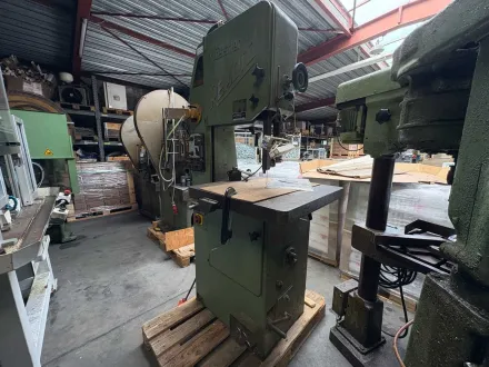 1988 Mössner Rekord SM/420 Vertikale Bandsägemaschinen – RESALE