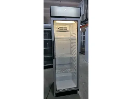 UGUR - USS 374 DTKL - Kühlvitrine – RESALE