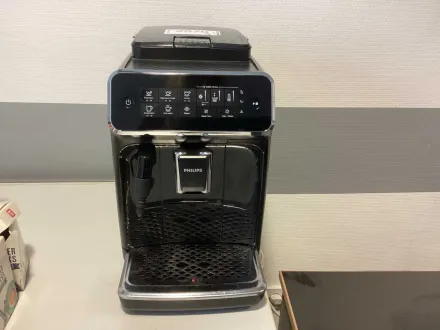 Philips Series 2200 Kaffee- und Espressomaschinen inkl. Ersatzfilter für Wassertank – RESALE