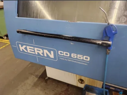 Kern-Dmt CD 650 Drehmaschine - zyklengesteuert – RESALE