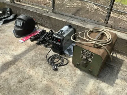 Royalkraft & Hellas Elektrodenschweißmaschine – RESALE
