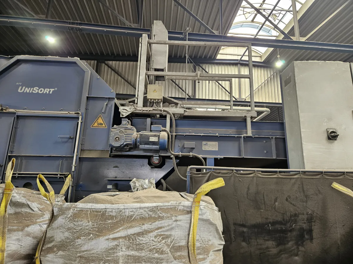 UniSort PX1000F HELIOS NIR Sorter