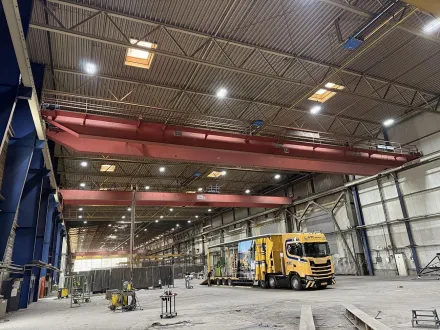Demag 10 ton x 30 000 mm Förderbänder, Überkopf-Wanderkran, Jig-Kräne – RESALE