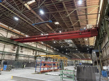 Demag 10 ton x 30 000 mm Förderbänder, Überkopf-Wanderkran, Jig-Kräne – RESALE