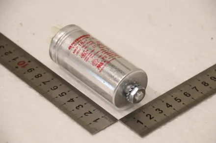 Electronicon E12.D78-401 800  18 µF Kondensator – RESALE