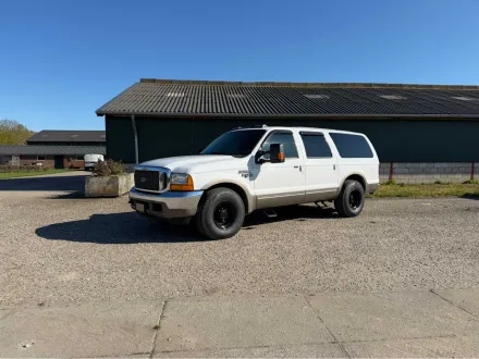 2000 Ford Excursion Limited 7,3 V8 Diesel-Nutzfahrzeug – RESALE