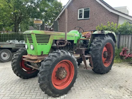 Deutz D13006S Allradantrieb landwirtschaftlicher Traktor – RESALE