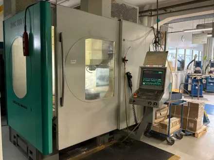 DECKEL MAHO - DMC 1000 V - 2003 - 3 Achs-CNC-Bearbeitungszentrum – RESALE