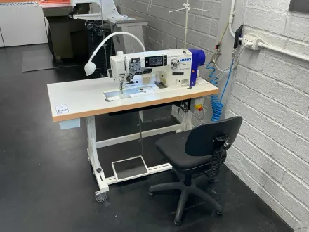 2021 JUKI LU-2810V-7 Nähmaschine – RESALE