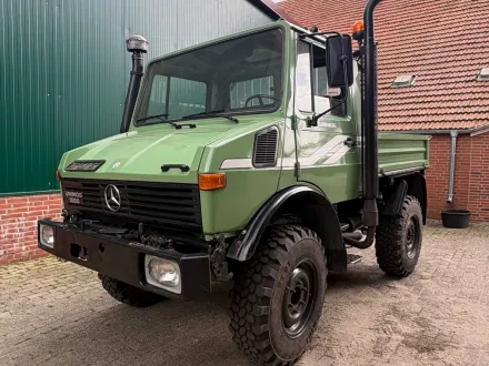 1979 Mercedes-Benz Unimog 1000 1979     Mercedes-Benz Unimog 1000 mit Kipppritsche – RESALE