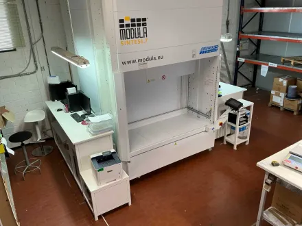 2014 SYSTEM LOGISTICS MODULA SINTESI 1.7 Paternoster Automatisiertes Vertikales Lager – RESALE