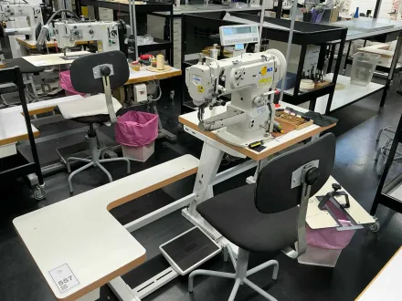 2021 JUKI Industrial Barrel Arm Nähmaschine – RESALE