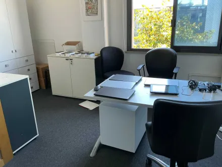 Büro-Los 835 – RESALE