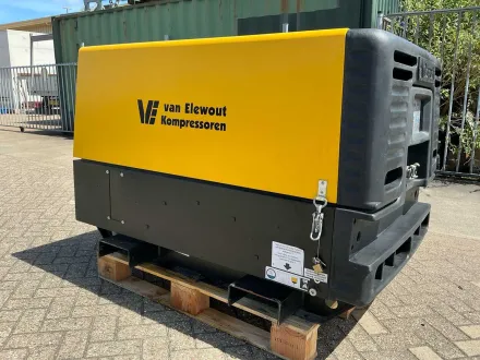 2022 Compair C25-10 - DLT0207 - CompAir C25-10 Mobiler Schraubenkompressor 10 bar | 2,3 m³/min | – RESALE