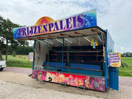 Wohnwagen / Verkaufswagen – RESALE