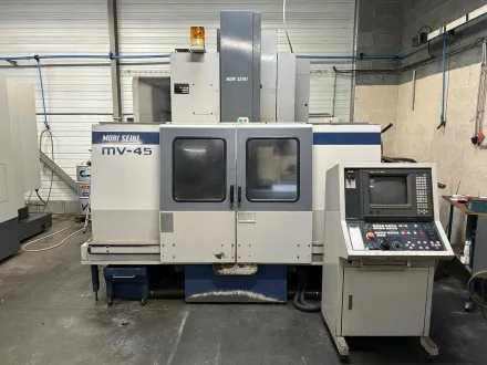 MORI SEIKI - MV 45/40 - CNC Vertikales Bearbeitungszentrum - 1994 – RESALE