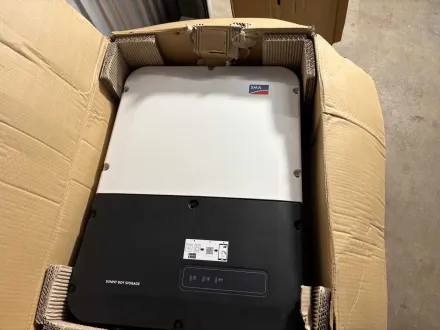 SMA Solar Technology AG - Batterie-Wechselrichter - Sunny Boy Storage SBS3.7-10 - Wechselrichter – RESALE