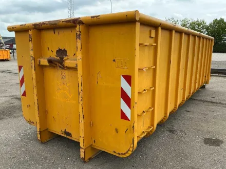 LBA Hooklift-Container – RESALE