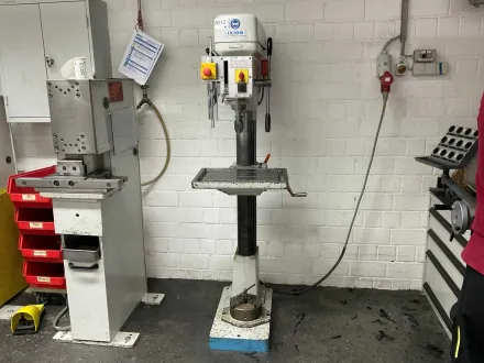 IXION - BS 23 ST - Säulenbohrmaschine – RESALE