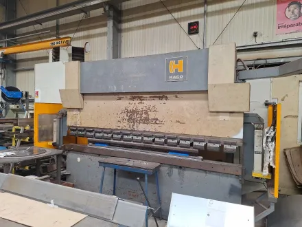 HACO ERM30150 CNC hydraulische Pressbremsen – RESALE