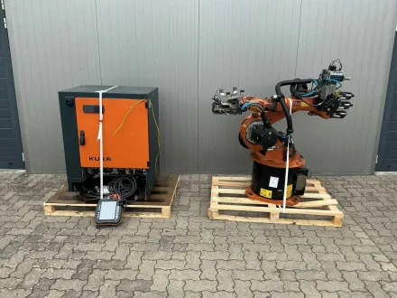 KUKA KR 16-2 KRC4 – RESALE
