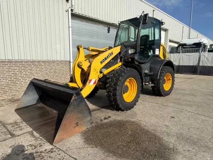 2020 Komatsu WA100M-8 Schaufelradlader – RESALE
