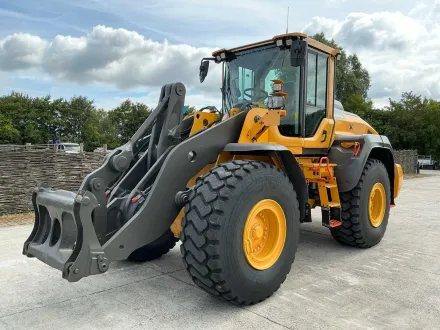 Volvo L120H Schaufel 2017 – RESALE