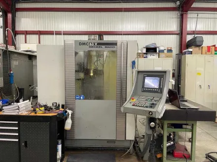 DECKEL MAHO DMC 63V CNC Vertikales Bearbeitungszentrum – RESALE