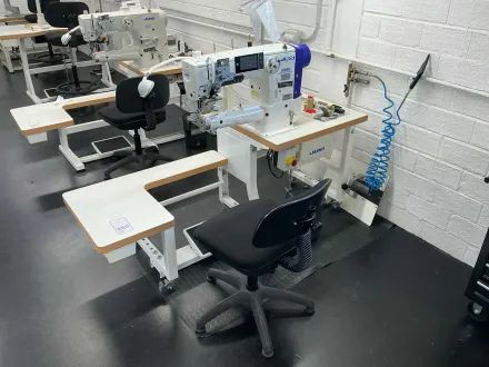 2022 JUKI LS-2328V/7 Nähmaschine – RESALE