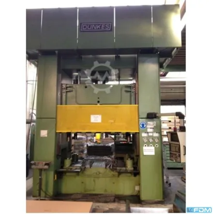 Dunkes HDZ 315 / 100 / 63 (CE) hydraulische Doppelständer (zieh) presse – RESALE