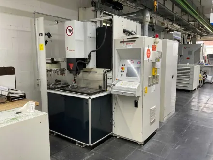 EXERON EXERON 312 2005 Senkerodiermaschine – RESALE
