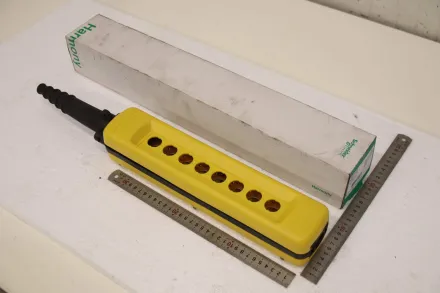 Schneider Electric Harmony XACA08 Gehäuse für Kranfernbedienung – RESALE