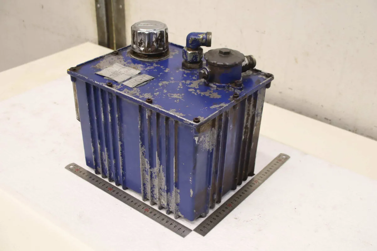 Bieri 340/245/H300 mm Hydraulikbehälter