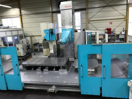 Anayak HVM 7000PC Fahrständerfräsmaschine – RESALE