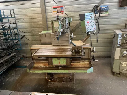 Tos FNGJ 32 Universalfräsmaschine – RESALE