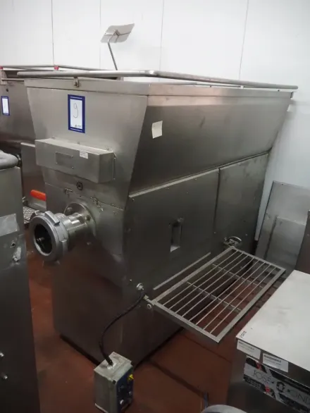 Velati mixer-grinder with lifter for 200 liter mea – RESALE