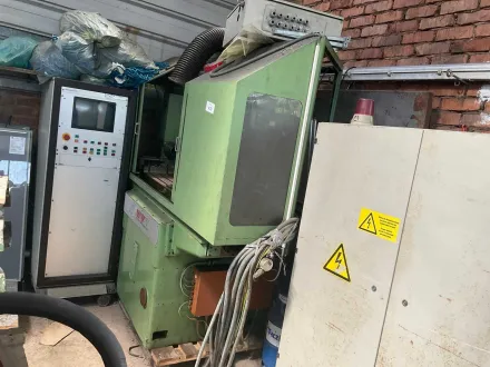 SPW 80-CNC-Defekt-Werkzeugschleifmaschine mit 4 Achsen-Bahnsteuerung – RESALE