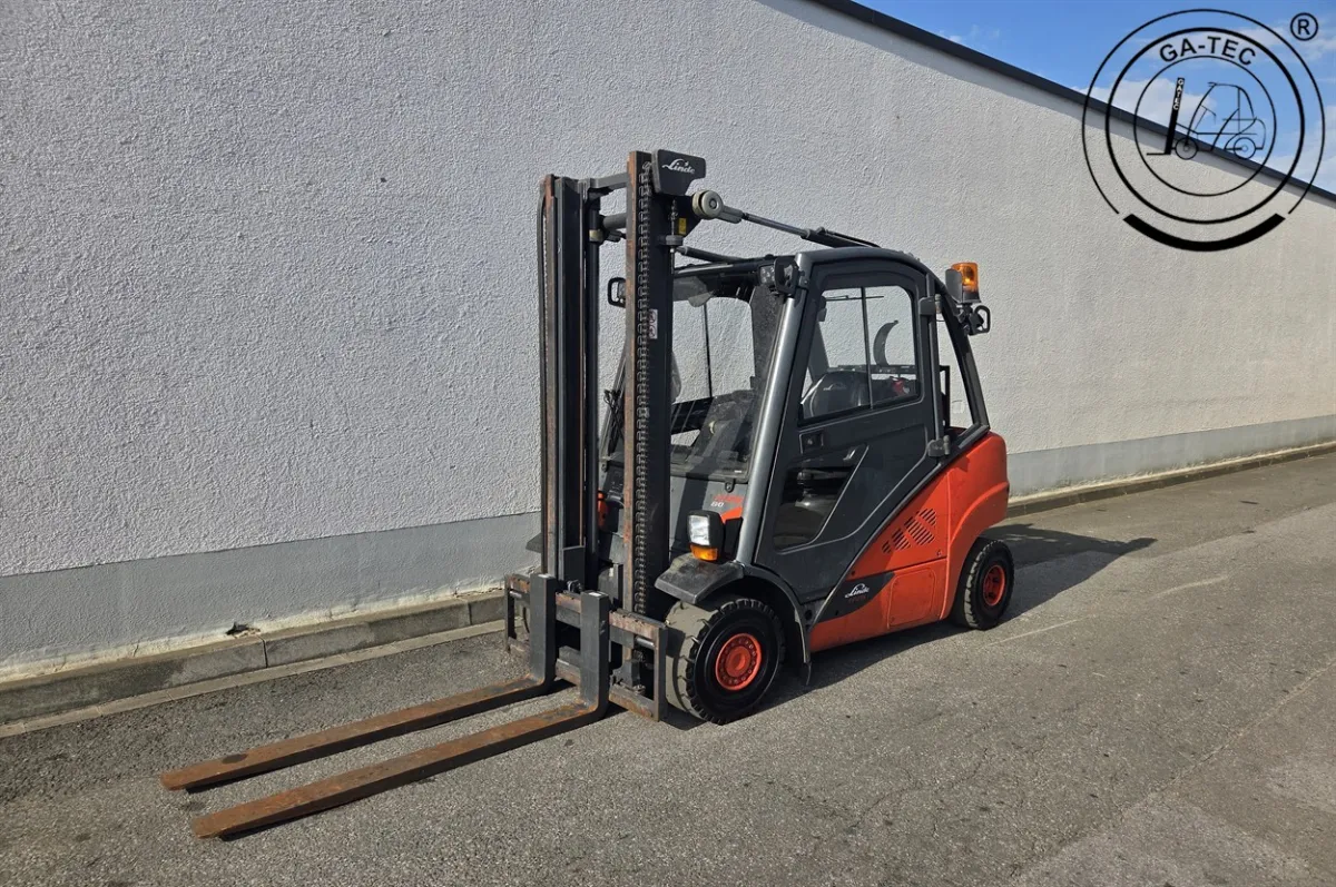Linde H25T-02 Treibgasstapler