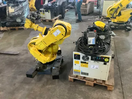 FANUC - M710iC/50S - Industrieroboter mit Kabeln und Lehranhänger - 2016 – RESALE