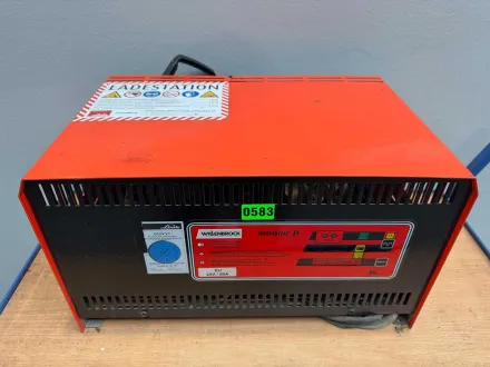 2021 Linde 24V 50A 330-420Ah Ameise Hubwagen Elektrostapler Ladegerät charger – RESALE