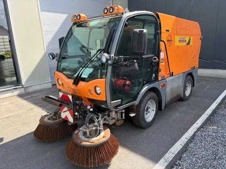 Ausa - 2017 - B200H M48 - Straßenkehrer – RESALE