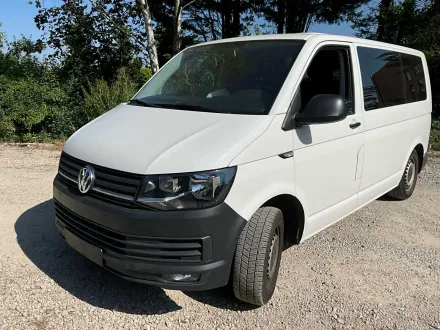 2019 Volkswagen Transporter / Kombi – 9 Personen – Automatik – Klimaanlage – RESALE