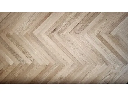 Herringbone Solid European Oak Natur 0V Unifinished – RESALE