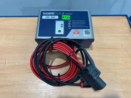 2022 Tricom 24V 50A 375Ah Ladegerät Hubwagen Ameise Gabelstapler Elektrostapler charger – RESALE