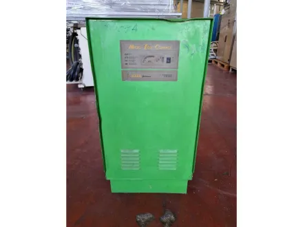 ATIB MICRO EQU KOMPAKTES BATTERIE-LADEGERÄT – RESALE