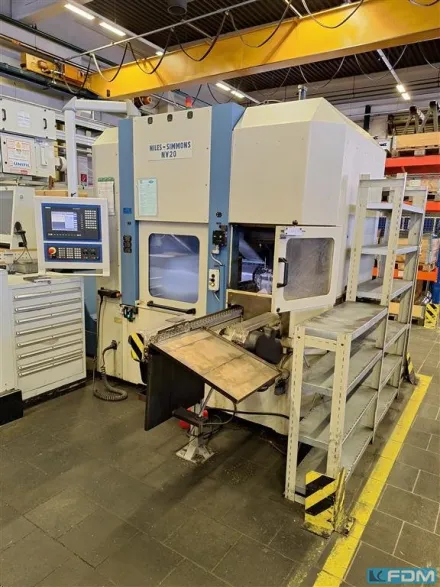 Niles-Simmons NV 20 Vertikaldrehmaschine – RESALE