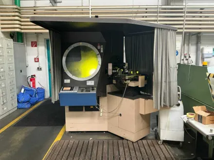 DR. SCHNEIDER ST600 Profilprojektor – RESALE