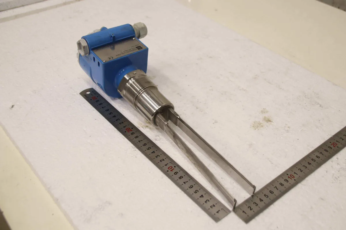 Endress + Hauser Soliphant II FTM30-A1DA1 Füllstandschalter Grenzschalter