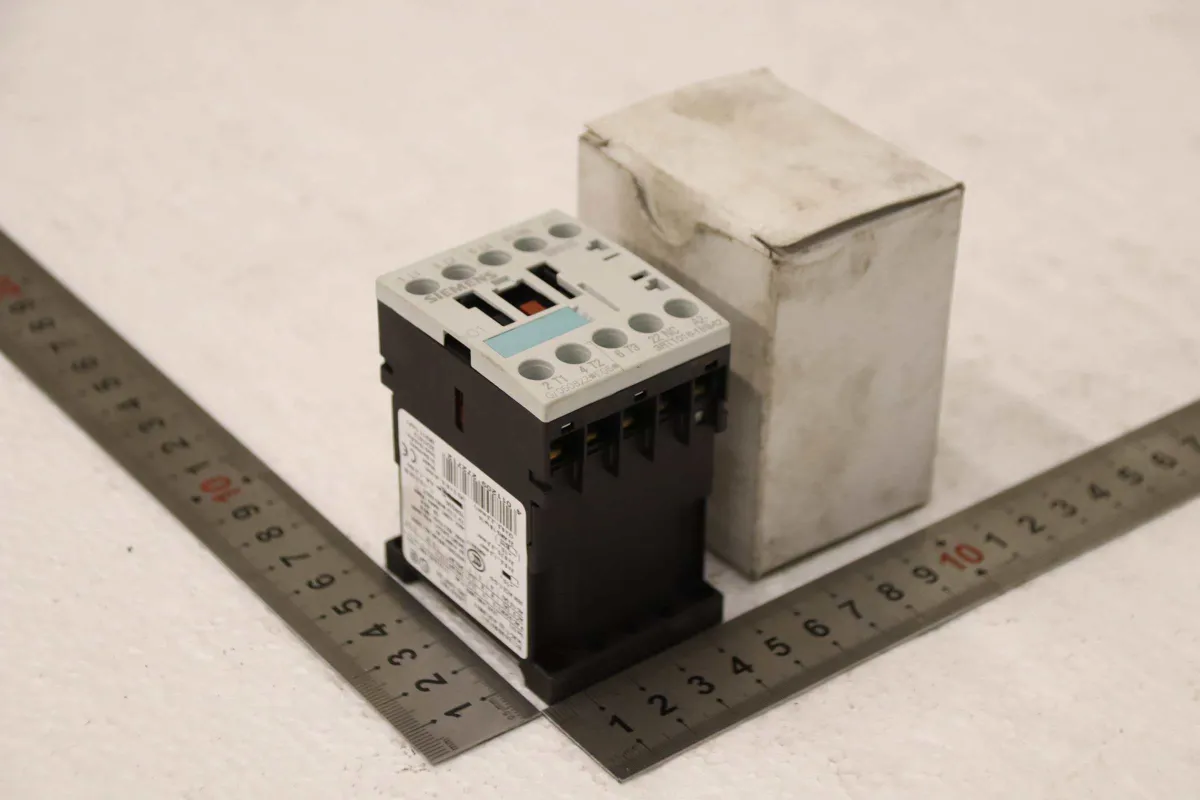 Siemens 3RT1016-1BB42 3ZX1012-0RH11-1AA1 Schütz